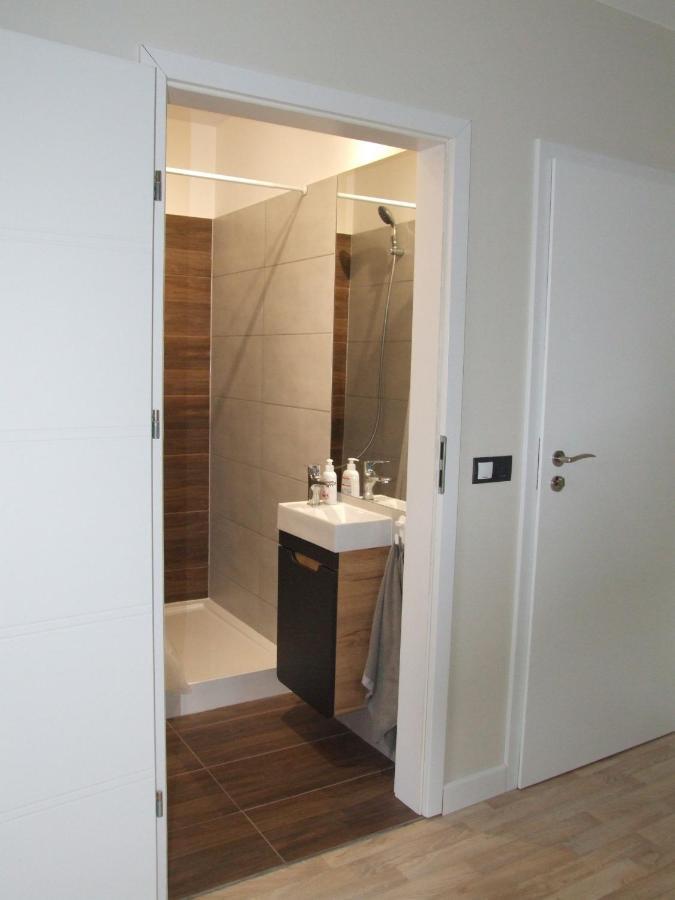 White Room Wroclaw Przy Wyspie Opatowickiej Ngoại thất bức ảnh